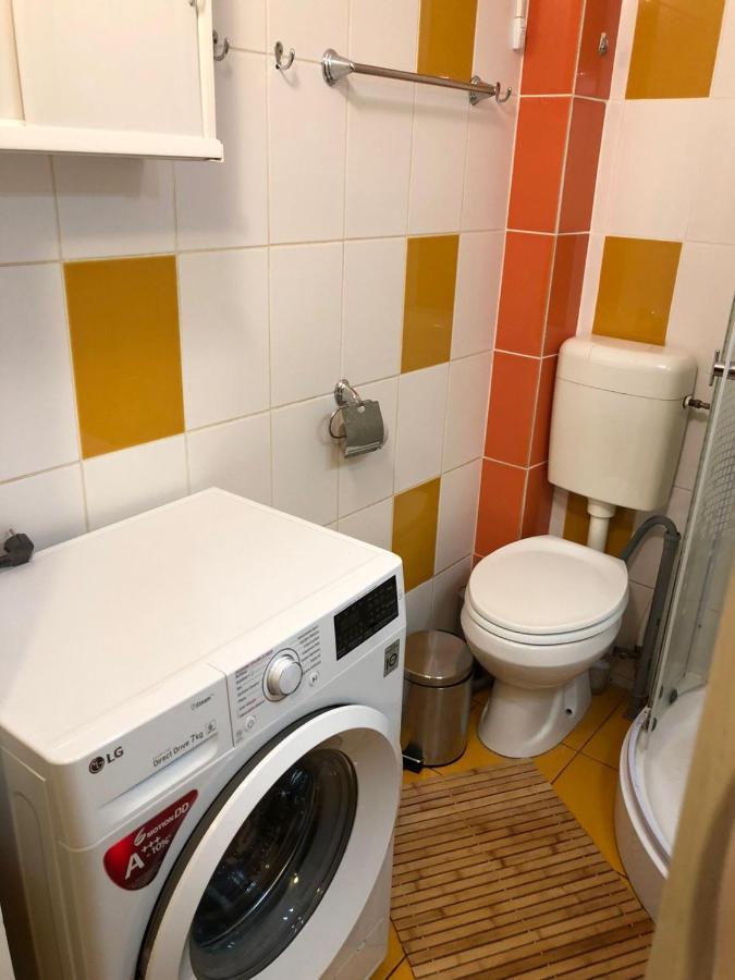 Romancierilor Studio With Self Check In ブカレスト エクステリア 写真